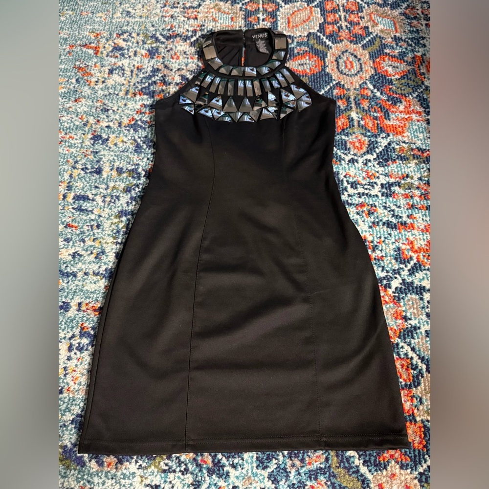 VENUS Black Mini Dress with Geometric Detail
